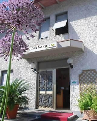 קסטלנואובו מגרה Albergo Smeraldo מראה חיצוני תמונה